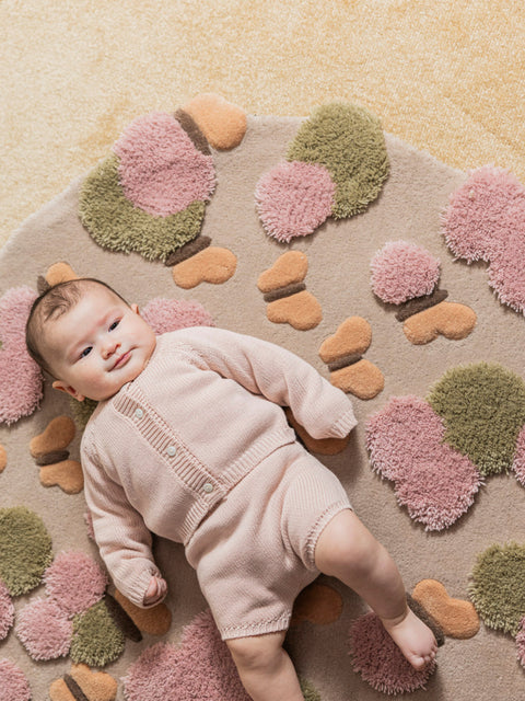 有機棉嬰兒針織套組(開襟衫和短褲)- 粉紅色