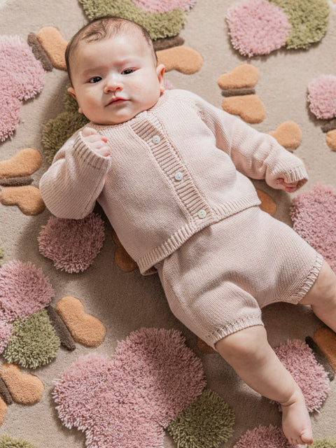 有機棉嬰兒針織套組（開襟衫和短褲）- 粉紅色